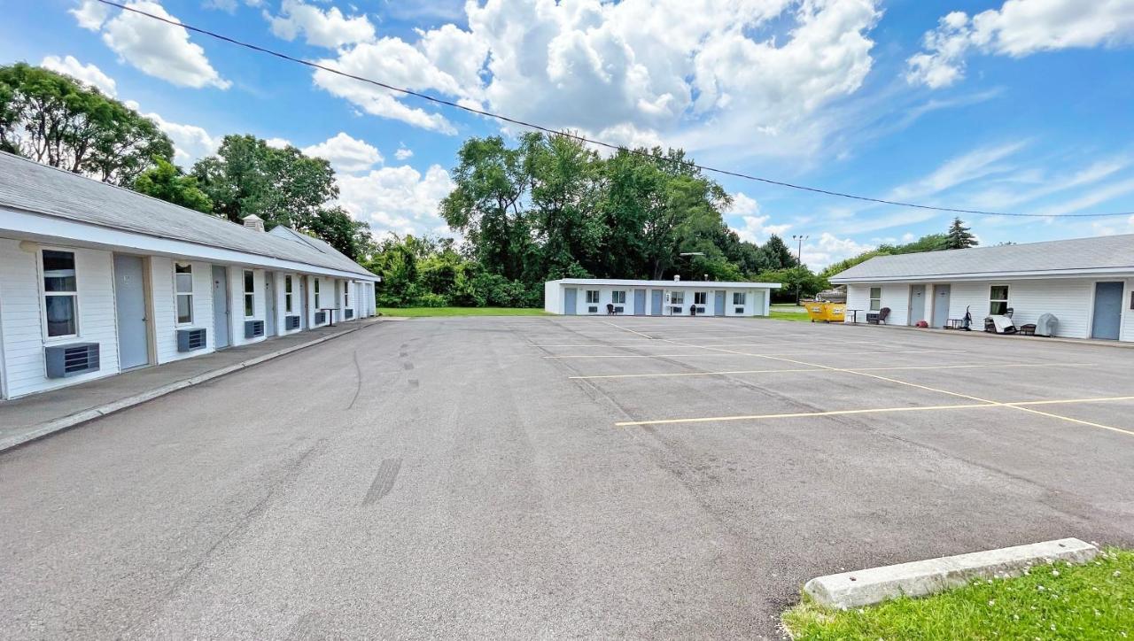 Value Inn Motel Sandusky Esterno foto